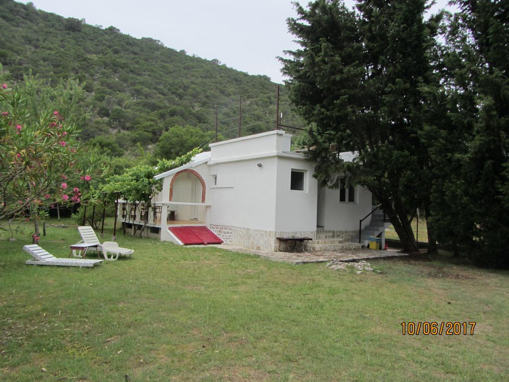 Holiday Home Idyllic Cottage Čanj Dış mekan fotoğraf